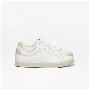 Veja Esplar Leather Sneaker